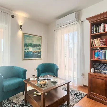 Mit Privatpool Fuer 14 Personen Ca 480 Qm In Pula-fondole, Istrien Istrische Riviera Hébergement de vacances Pula