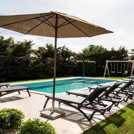 Mit Privatpool Fuer 14 Personen Ca 480 Qm In Pula-fondole, Istrien Istrische Riviera Hébergement de vacances Pula